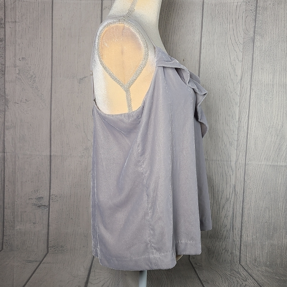 J. Crew Velvet Going Out Top Metallic Silver Size 10 - Picture 4 of 8